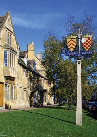 Cotswold Chic Retreats "Jacinabox" Central Chipping Campden-Parking-Garden Экстерьер фото